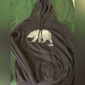 Men’s North Face hoodie